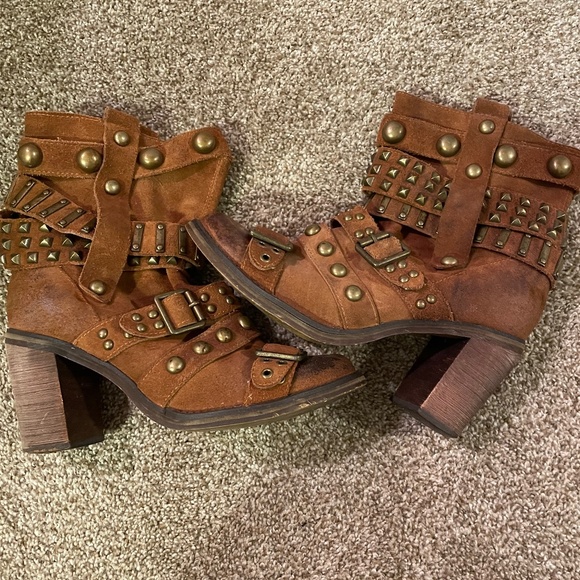 Jeffrey Campbell Budgie Boot 9 - Picture 1 of 2